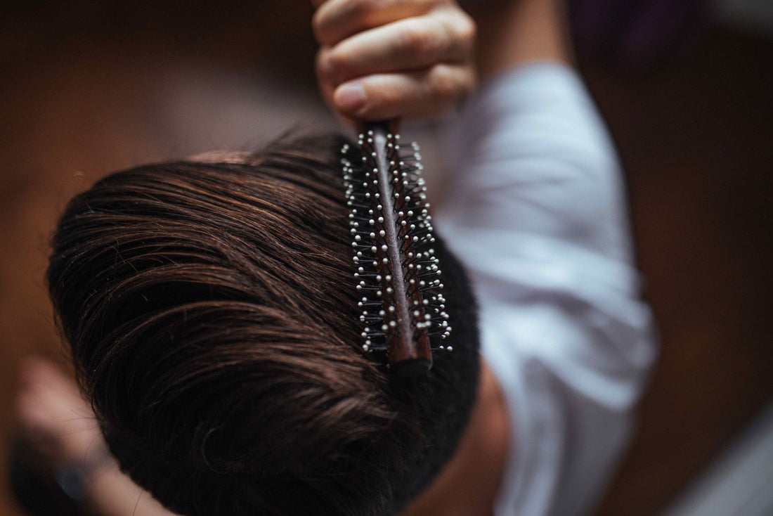 Rundbürste / Hair and beard brush